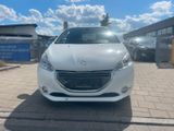 Peugeot 208 Allure 1Jahr  Garantie - Peugeot 208: Sportwagen