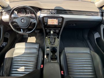 Volkswagen Passat Variant - 10