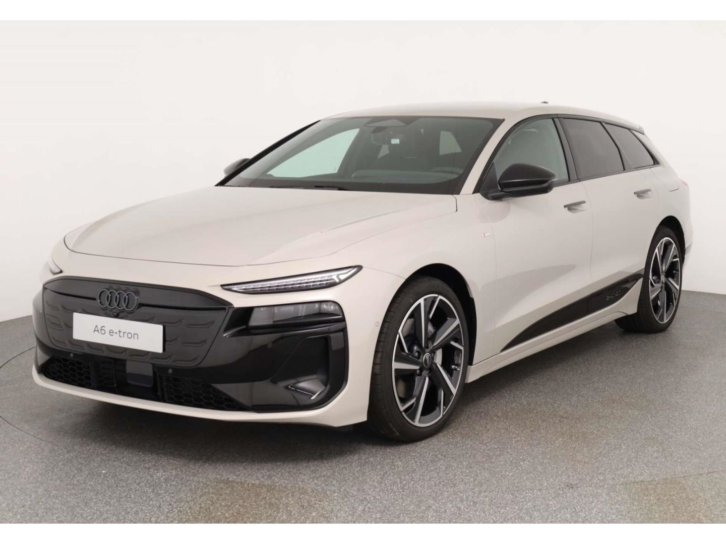 Audi A6 e-tron Avant S line business imagem 2