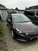 Opel Astra ST 1.6 Turbo Innovation 147kW S/S Inno... - Opel Astra mit Benzin-Antrieb: Kombi, 1.6