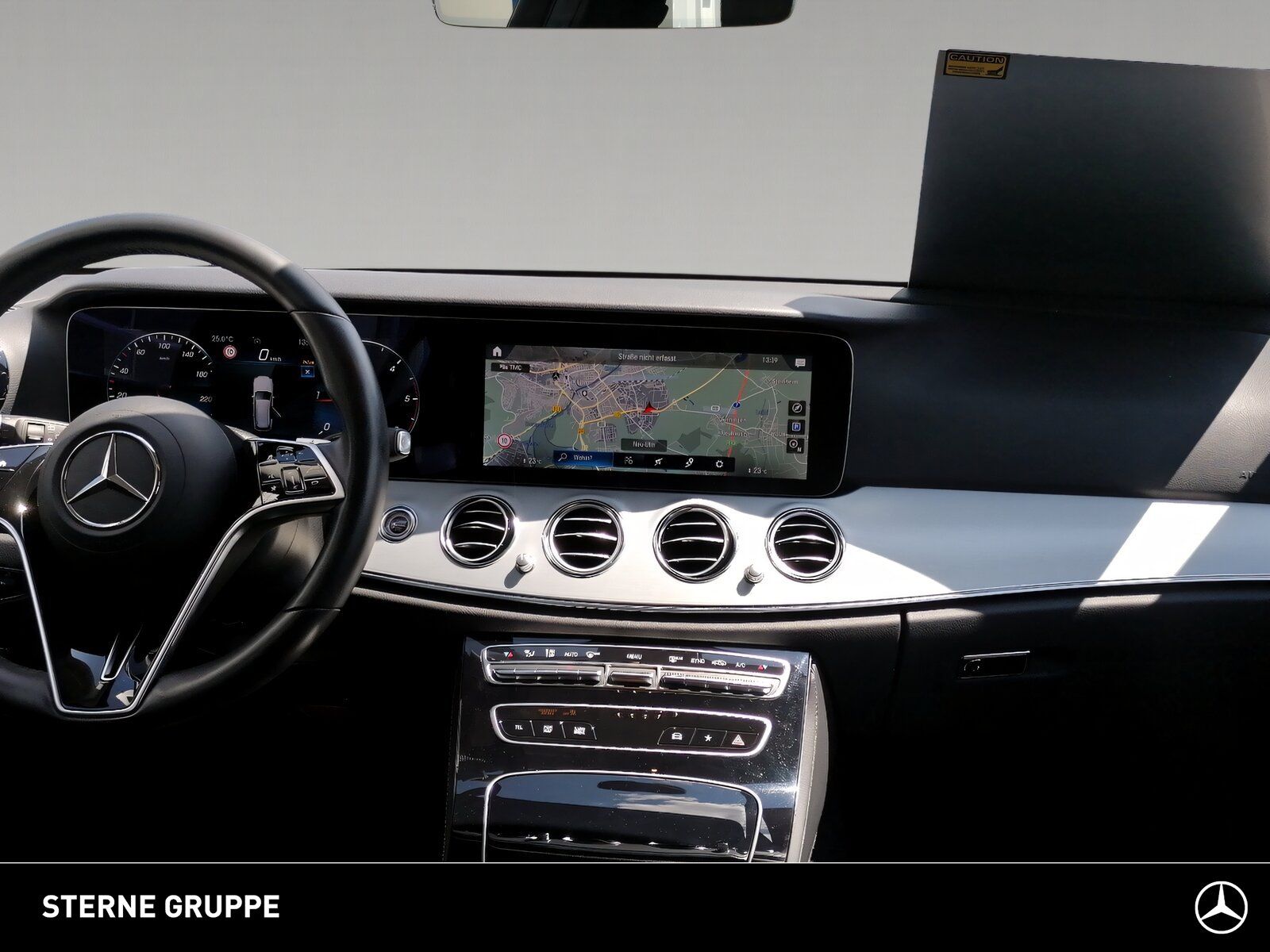 Mercedes-Benz E 220 d T Avantgarde Totwinkel Ambiente-Beleucht foto 10
