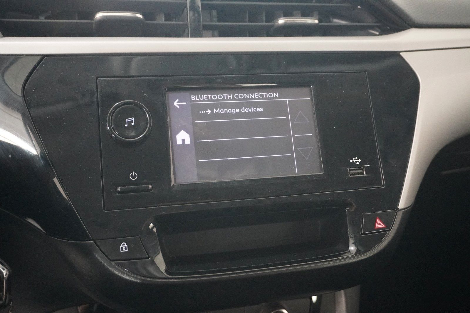 Fahrzeugabbildung Opel Corsa F 1.2 EDITION KLIMA/USB/TEMP./BT
