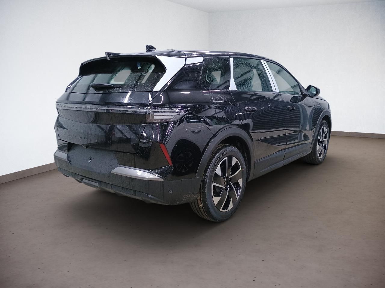 Fahrzeugabbildung Opel Grandland Edition Hybrid 107 kW eDCT