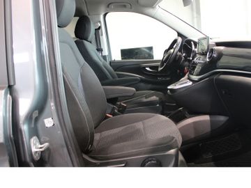 Mercedes V 250 - 12