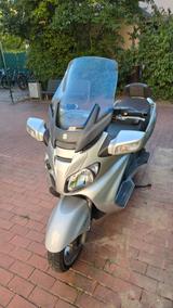 Suzuki Burgman 650 Executive   - SUZUKI BURGMAN 650