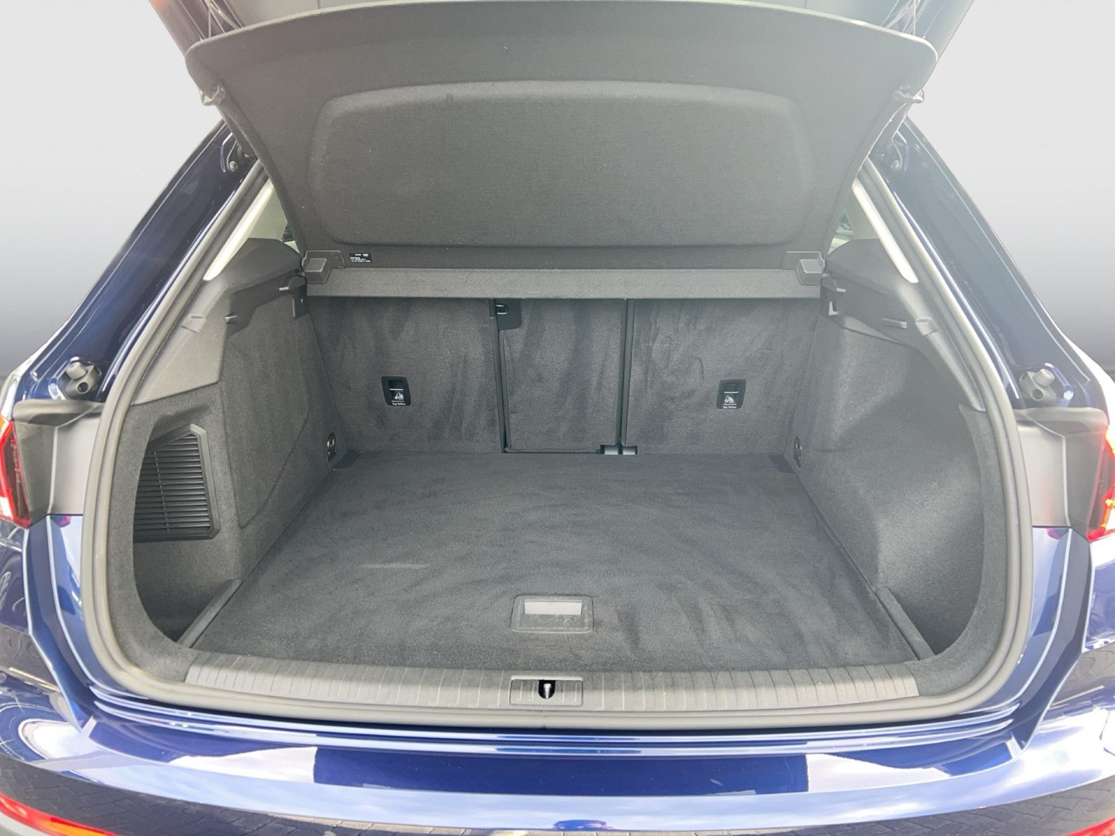Audi Q3 TFSI e 45|AHK|RFK|SMART.INTERF foto 13