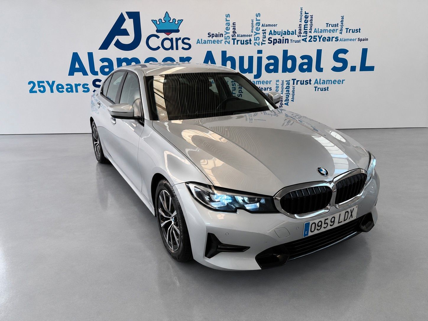BMW 320 3 Limousine 320 d Sport Line imagem 3
