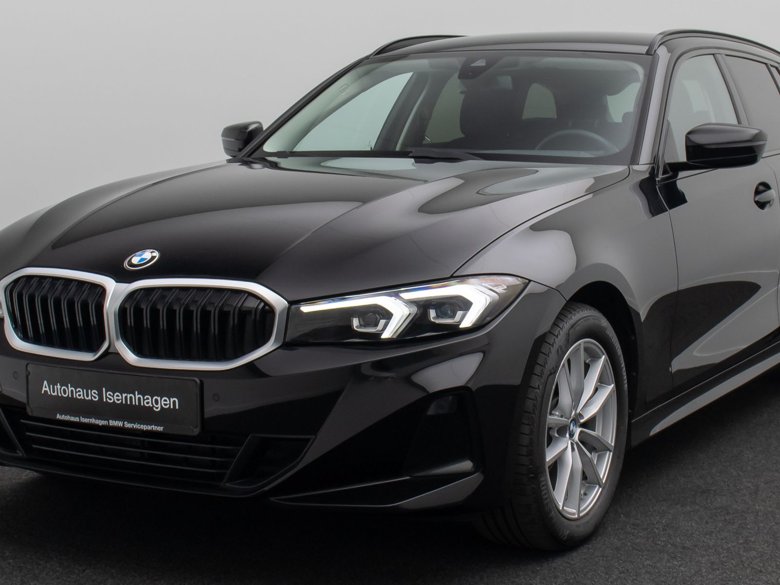 Fahrzeugabbildung BMW 318i GeschwindigR DAB PDC Widscreen CockpitPlus