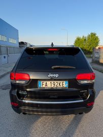 Jeep Grand Cherokee - 6