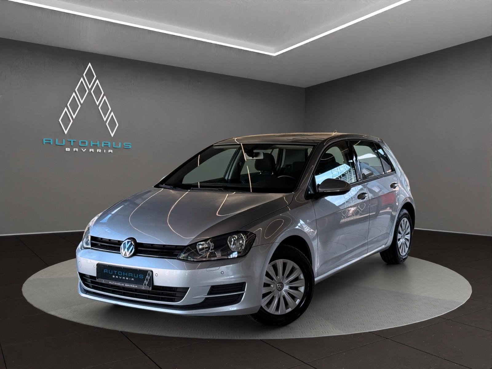 Volkswagen Golf VII Lim. Trendline BMT *NAVI*AHK*PDC*KLIMA*
