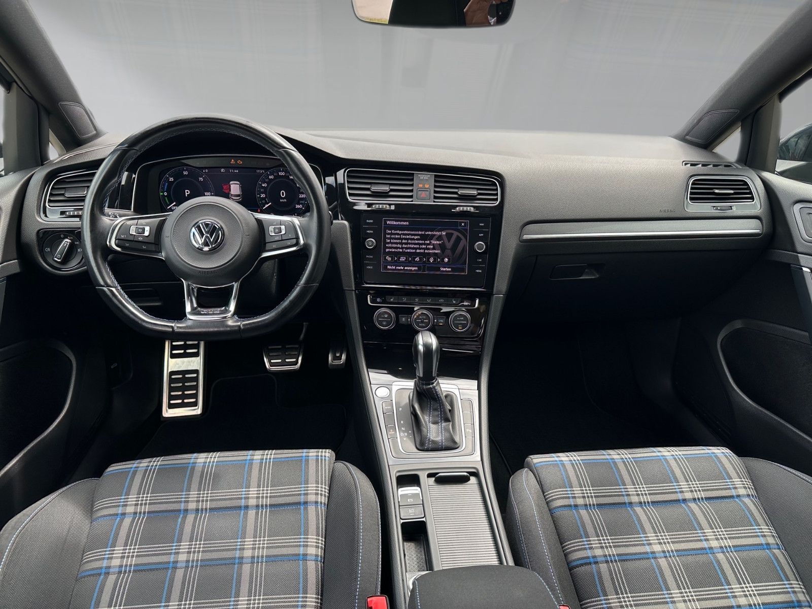 Volkswagen Golf VII Lim. GTE Start-Stopp – Bild 11
