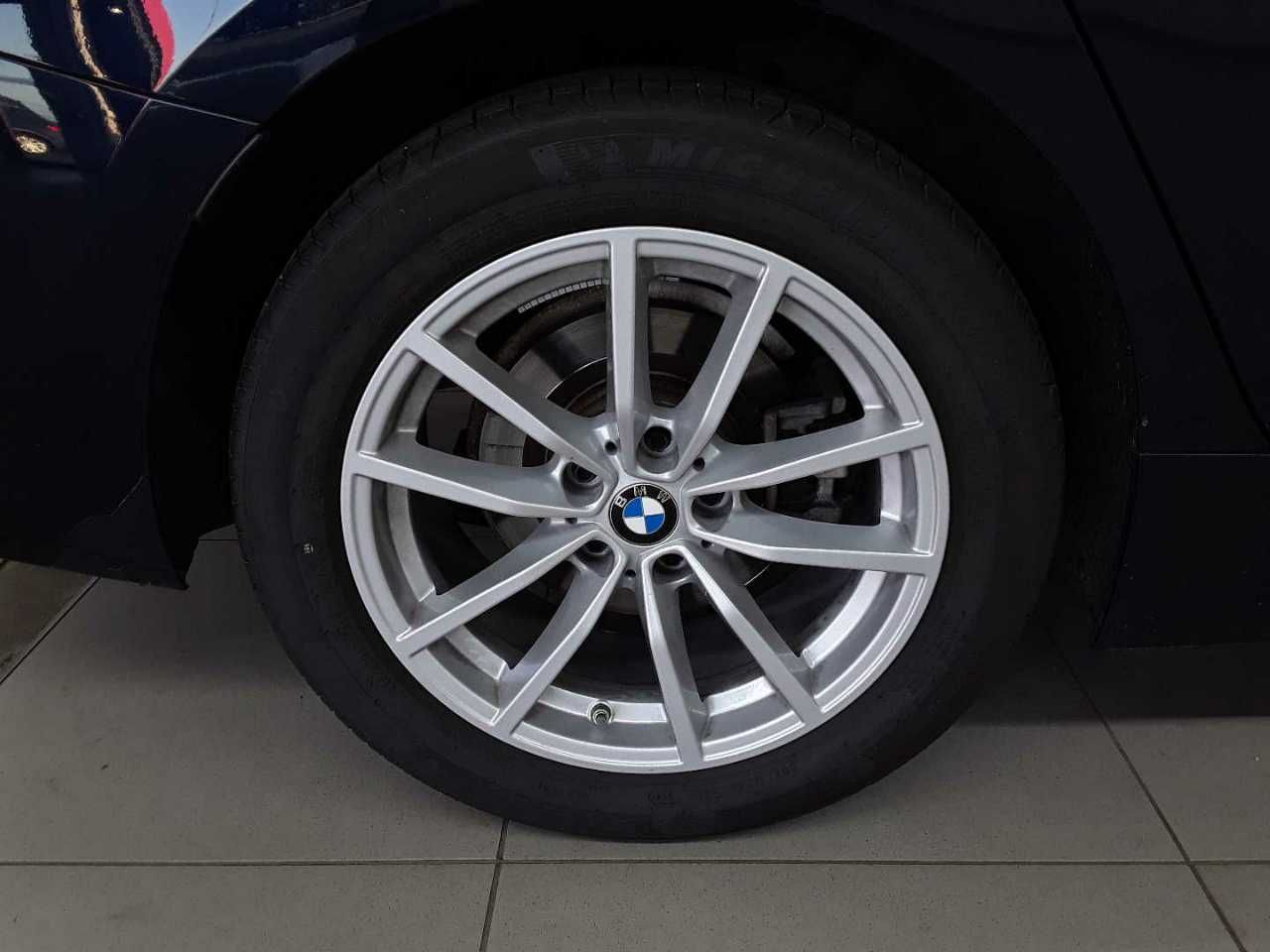 BMW 320d Aut. Navi GD LED SHZ foto 17