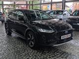 Ford Focus 1.0 EB MHEV Active LED ACC KAM 17" WINTER - Ford: 17m