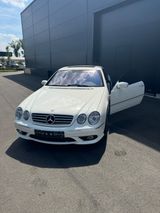 Mercedes-Benz CL 500 - - Mercedes-Benz CL 500 aus 2006