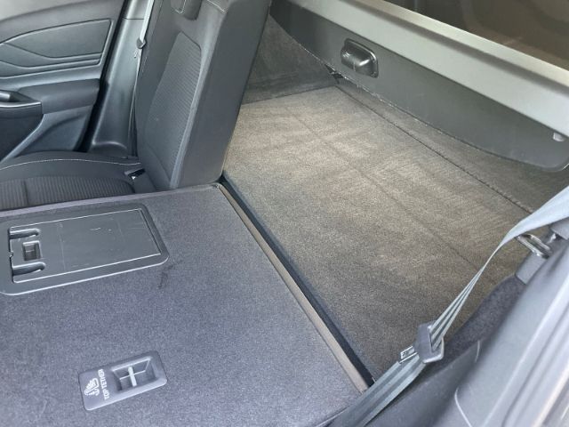 Fahrzeugabbildung Ford Focus 1.0 EcoBoost Mild-Hybrid Titanium X Autom.
