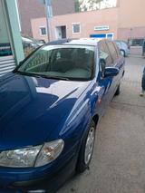 Nissan 1.HAND Almera Diesel - Nissan Almera mit Diesel-Antrieb