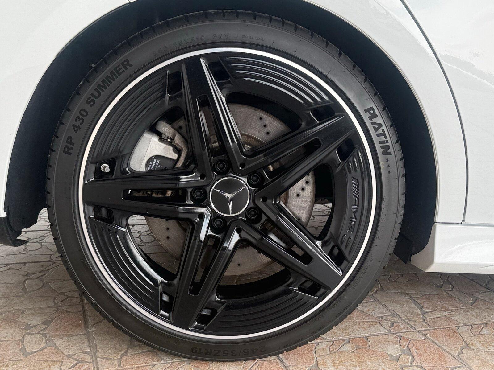 Mercedes-Benz CLA 35 AMG 4M SB Pano.-Dach/Distronic/Kamera/LED