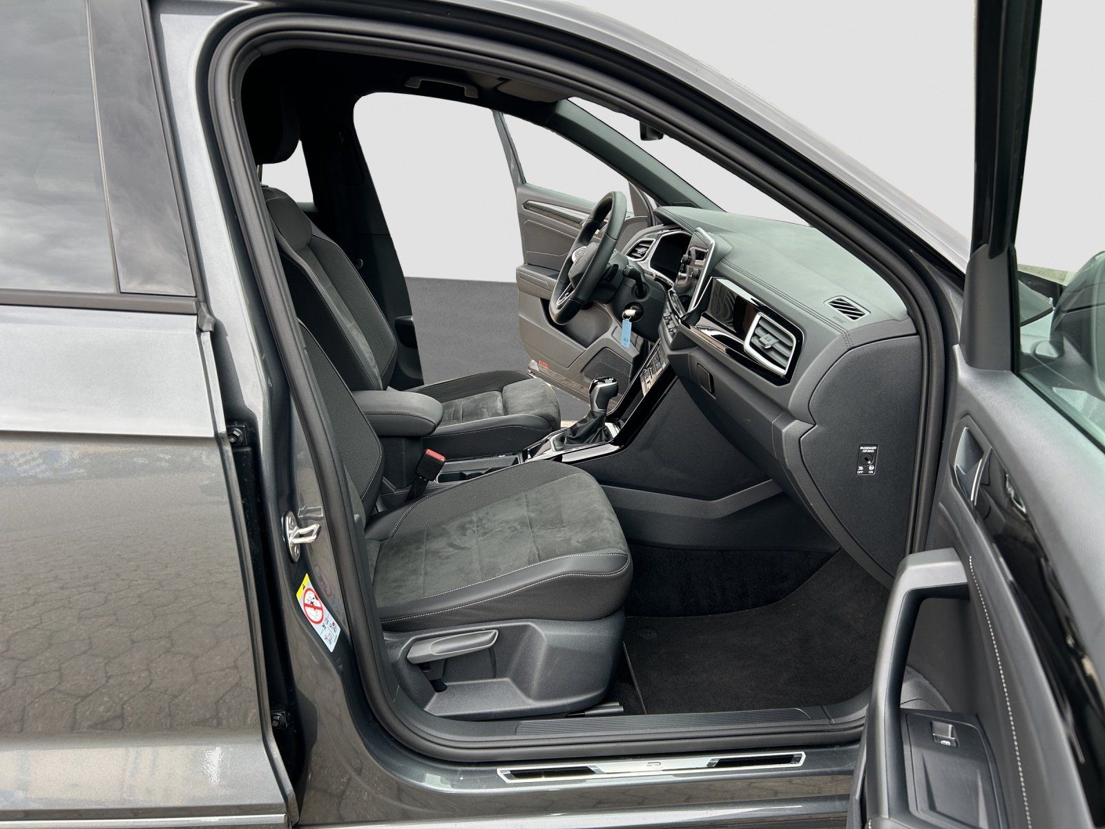 Volkswagen T-Roc - Bild 22