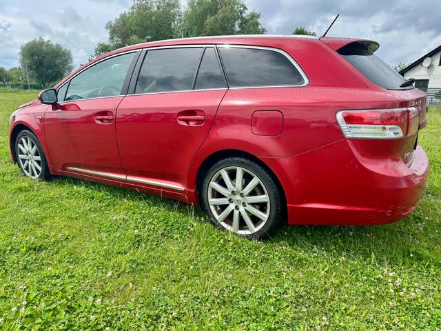 Toyota Avensis Kombi TEC-Edition — Bild 2