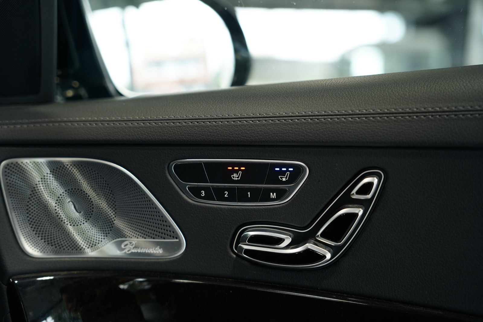 Mercedes Benz S 560