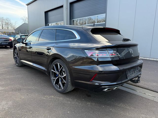 Volkswagen Arteon Shooting Brake R 4M+Alu 20"+Pano+HUD+AHK+