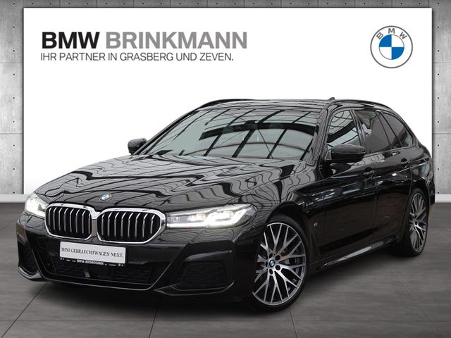 BMW 540d xDrive Touring aut. / M SPORT + AHK + PANO.