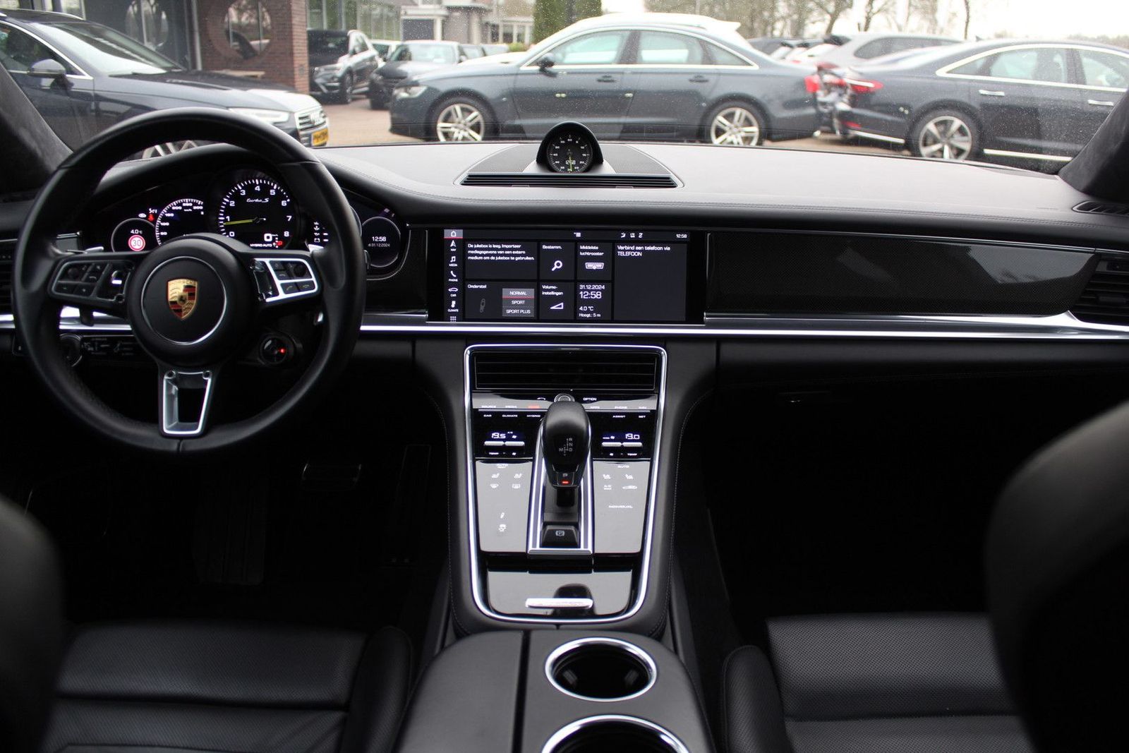 Porsche Panamera 4.0 Turbo S E-Hybrid / Panoramadak / 36 imagem 2