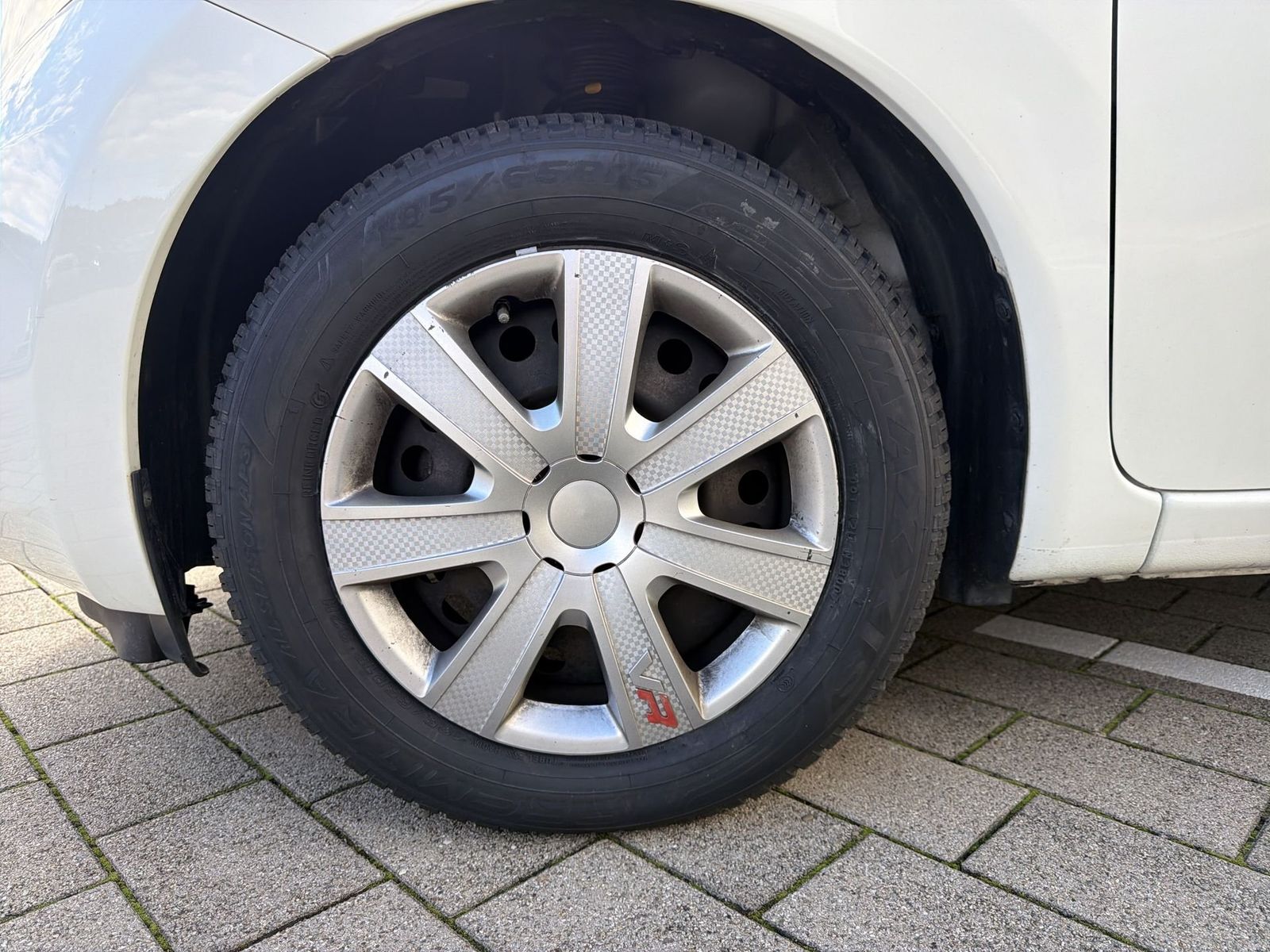 Fahrzeugbild 13