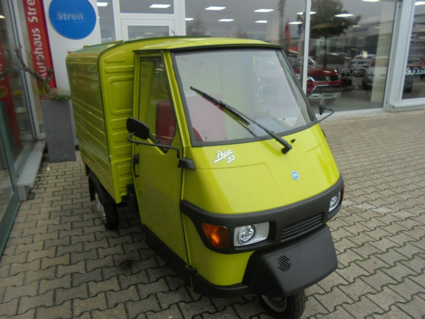 Fahrzeugabbildung Piaggio Ape 50 Kasten verde limasa, auch als 25kmh erhäl