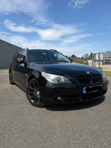 BMW 530d A touring - - BMW 530 aus 2006: 530d