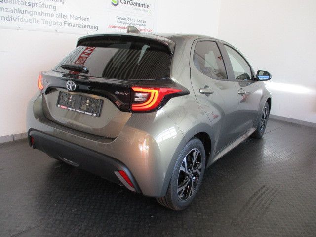 Fahrzeugabbildung Toyota Yaris Hybrid Teamplayer inkl. Comfort-Paket