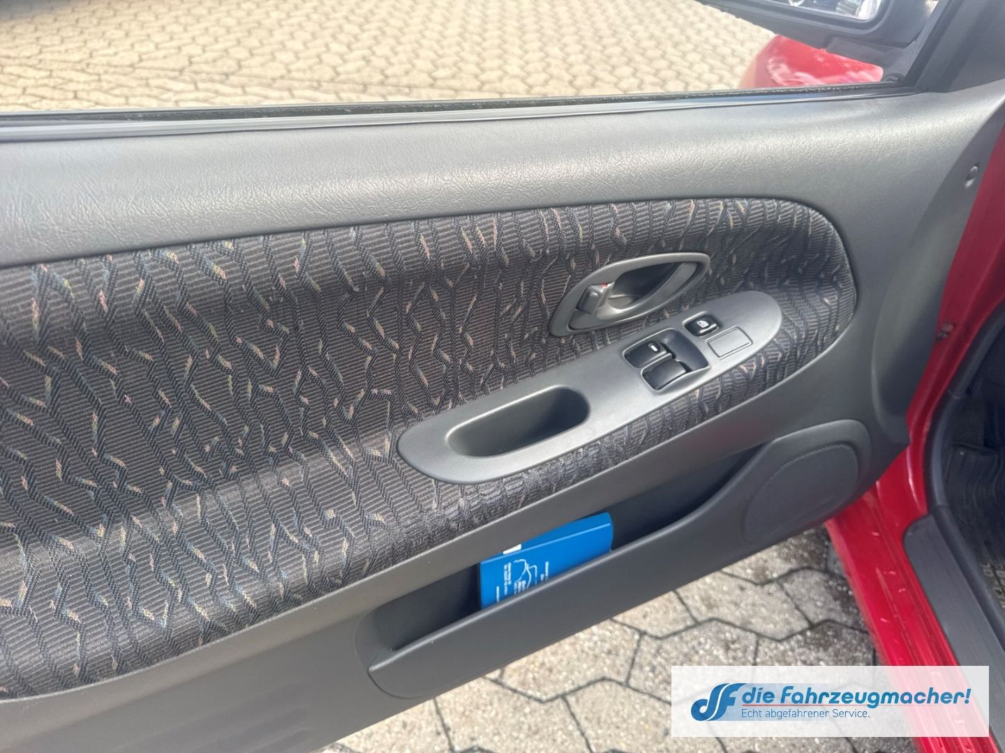 Fahrzeugabbildung Mitsubishi Colt Comfort 1.6 AUTOMATIK *EXPORT
