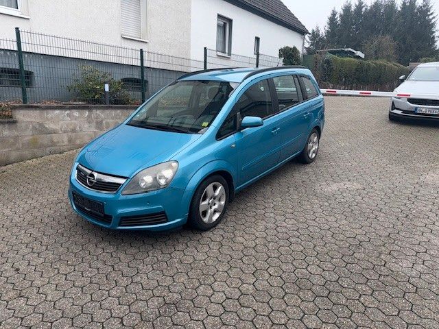 Opel Zafira B Edition