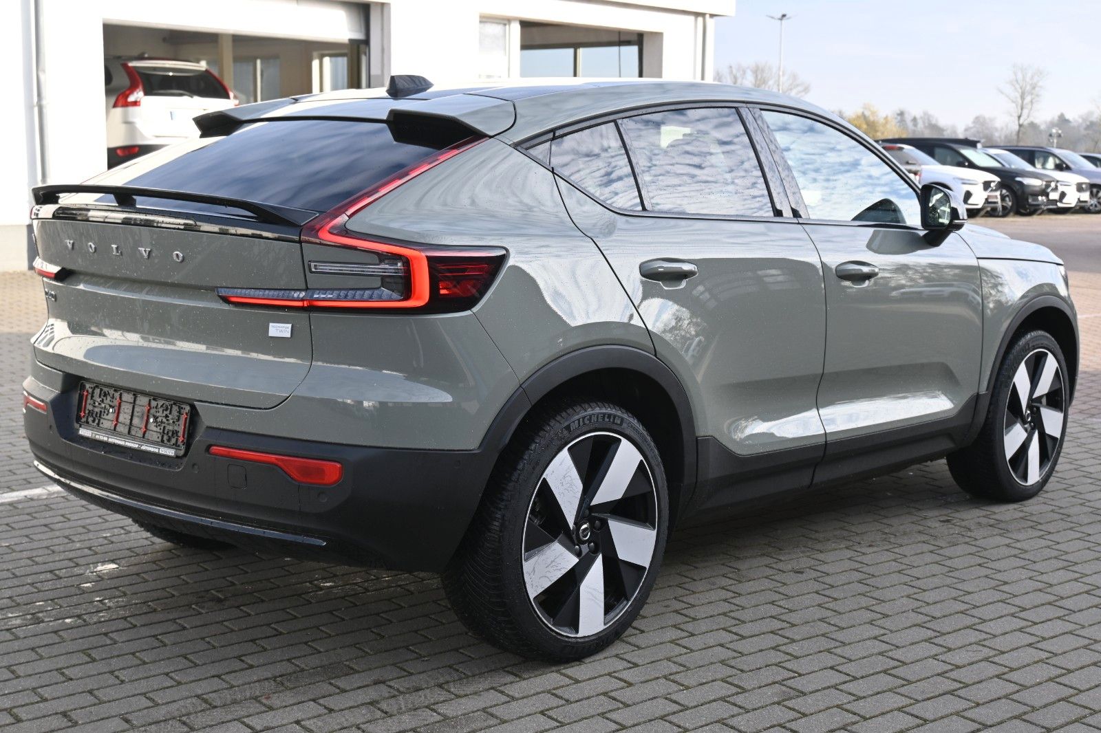 Fahrzeugabbildung Volvo C40 Ultimate Recharge Pure Electric AWD
