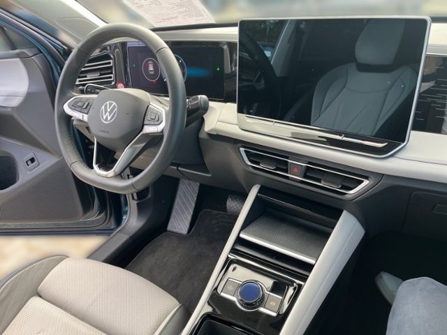 Fahrzeugabbildung Volkswagen Tiguan Elegance 2.0 TDI 110kW 7-Gang tiptronic m
