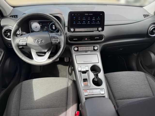 Fahrzeugabbildung Hyundai KONA Trend Elektro 2WD +NAVI+KLIMA+SHZ+RFK+PDC+U