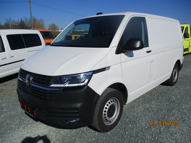 Volkswagen T6.1 Kasten Klima LED SH PDC Pharmaausbau