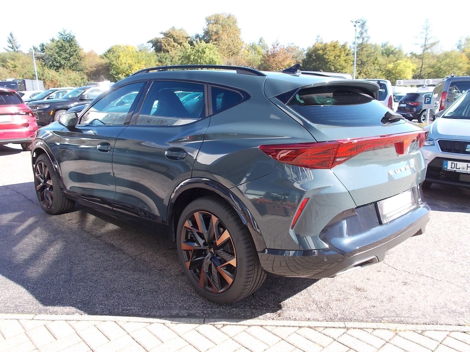 Fahrzeugabbildung CUPRA Formentor 1.5 eTSI DSG + SHZ + wenig Kilometer