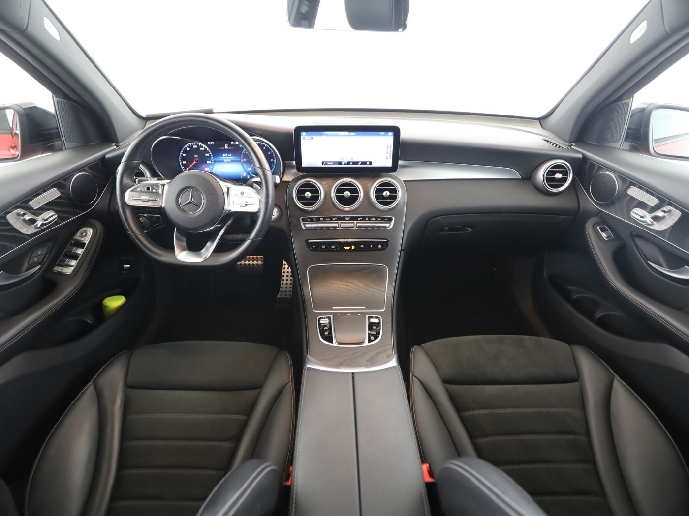 Mercedes-Benz GLC 300 de 4MATIC AMG NIGHT AHK LED DISTR MEMORY foto 16
