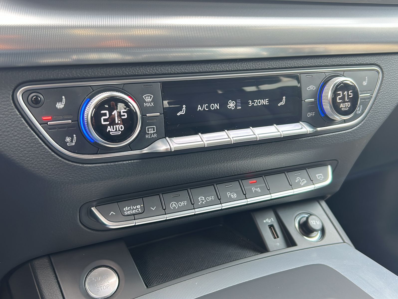 Fahrzeugabbildung Audi Q5 40 TDI quattro advanced