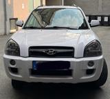 Hyundai TUCSON 2.0 Edition Plus * Leder+Klima+Tüv - Hyundai TUCSON: Edition Plus