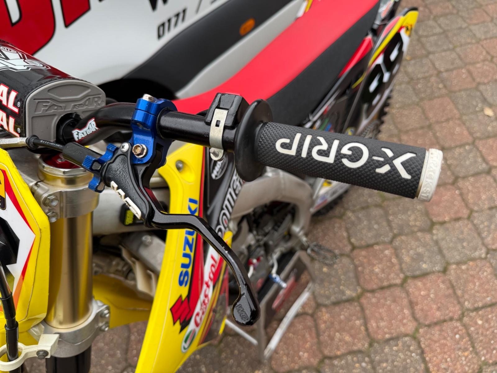 Suzuki  2013 — photo 16