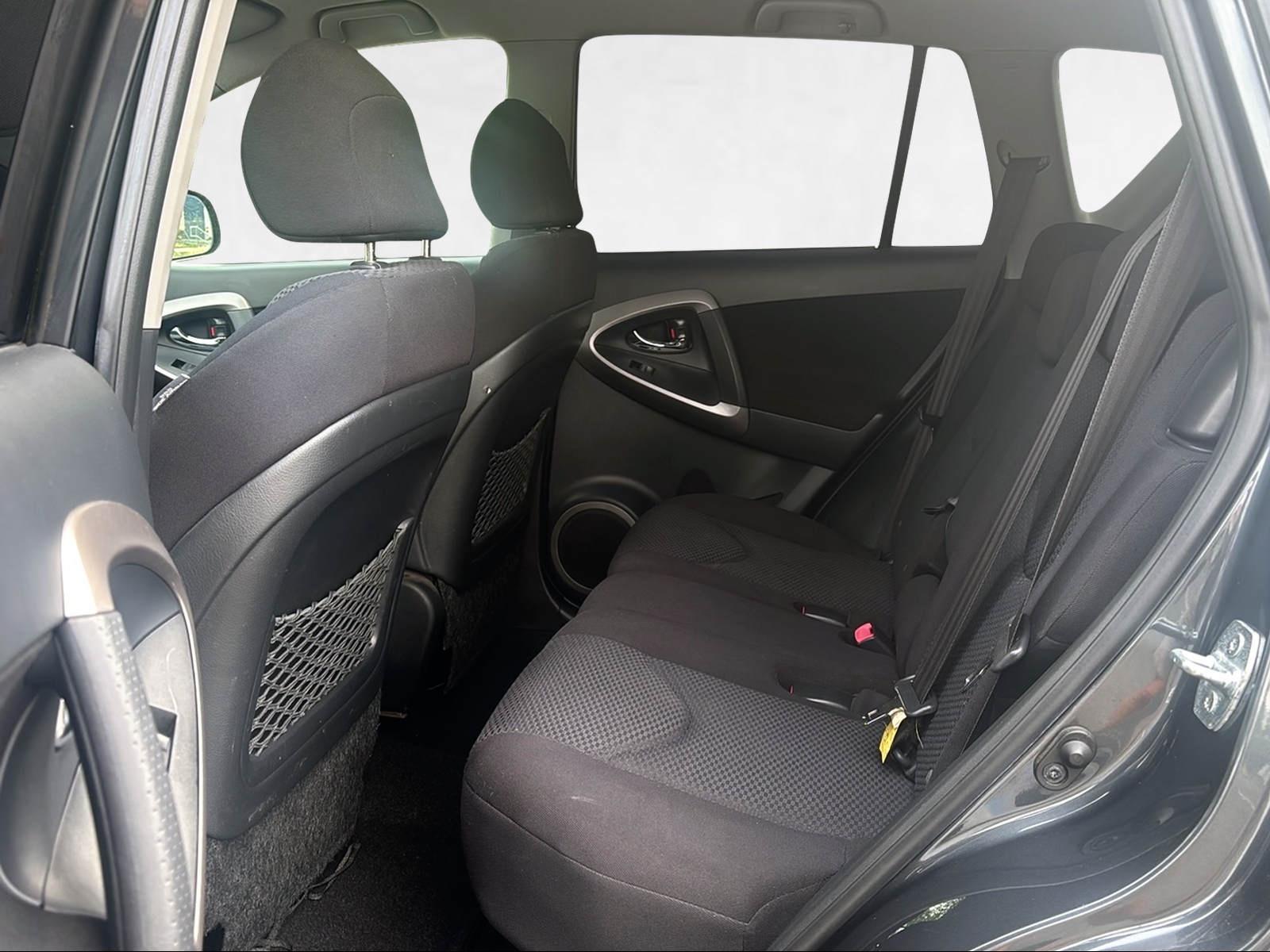 Toyota RAV 4 2.0 VVT-i 152ch - BVA - 4x4 - Climatisation automatique