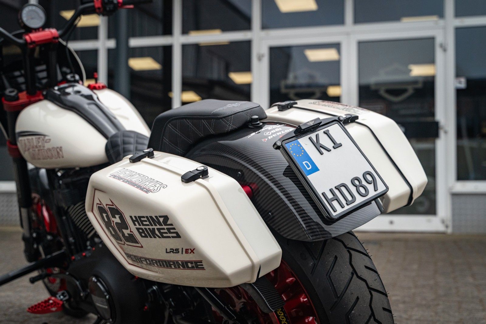 Fahrzeugabbildung Harley-Davidson FXLRS Low RiderS Extreme- Clubstyle Bike 1of1