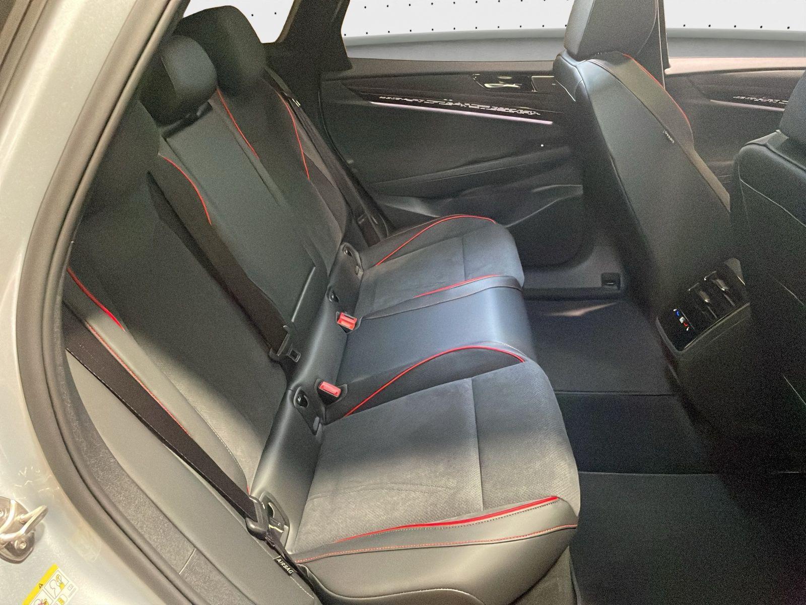 Volkswagen ID.7 GTX Tourer 4MOTION 250 kW (340 PS) 86 kWh 1