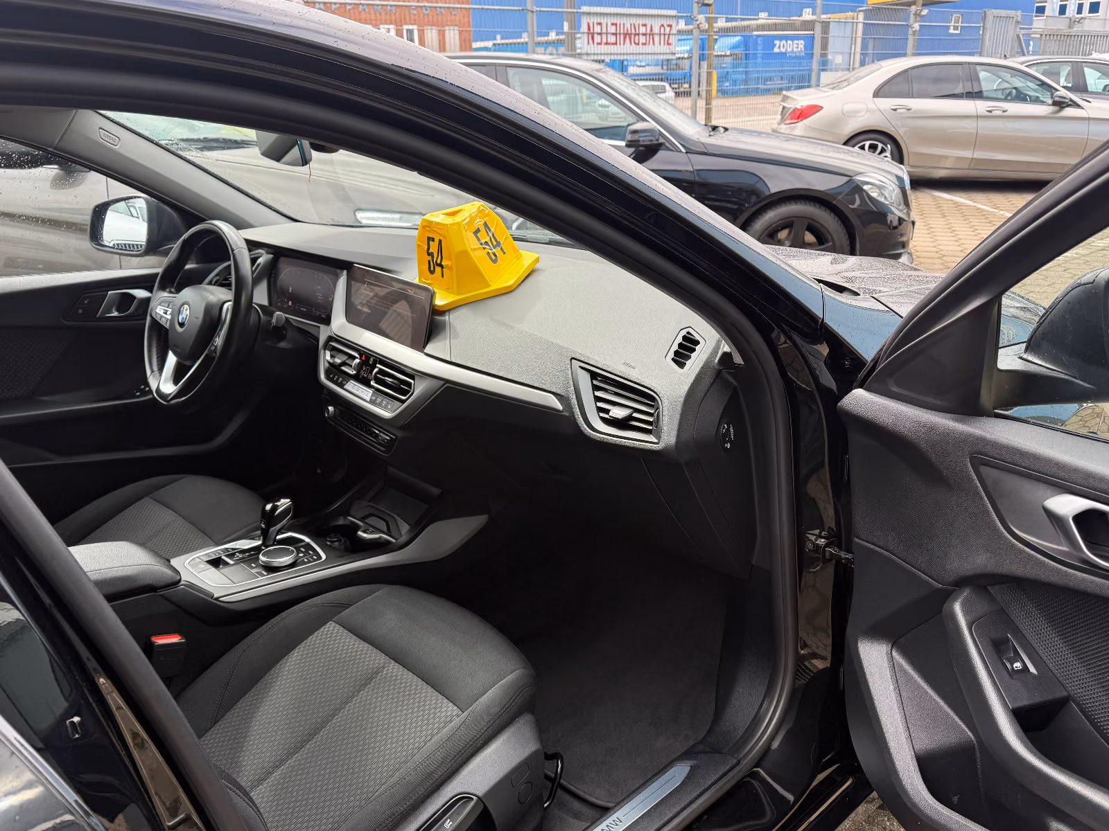 BMW 118 i Sport Line, миниатюра 12
