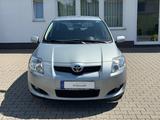 Toyota Auris Team - Toyota Auris: Team