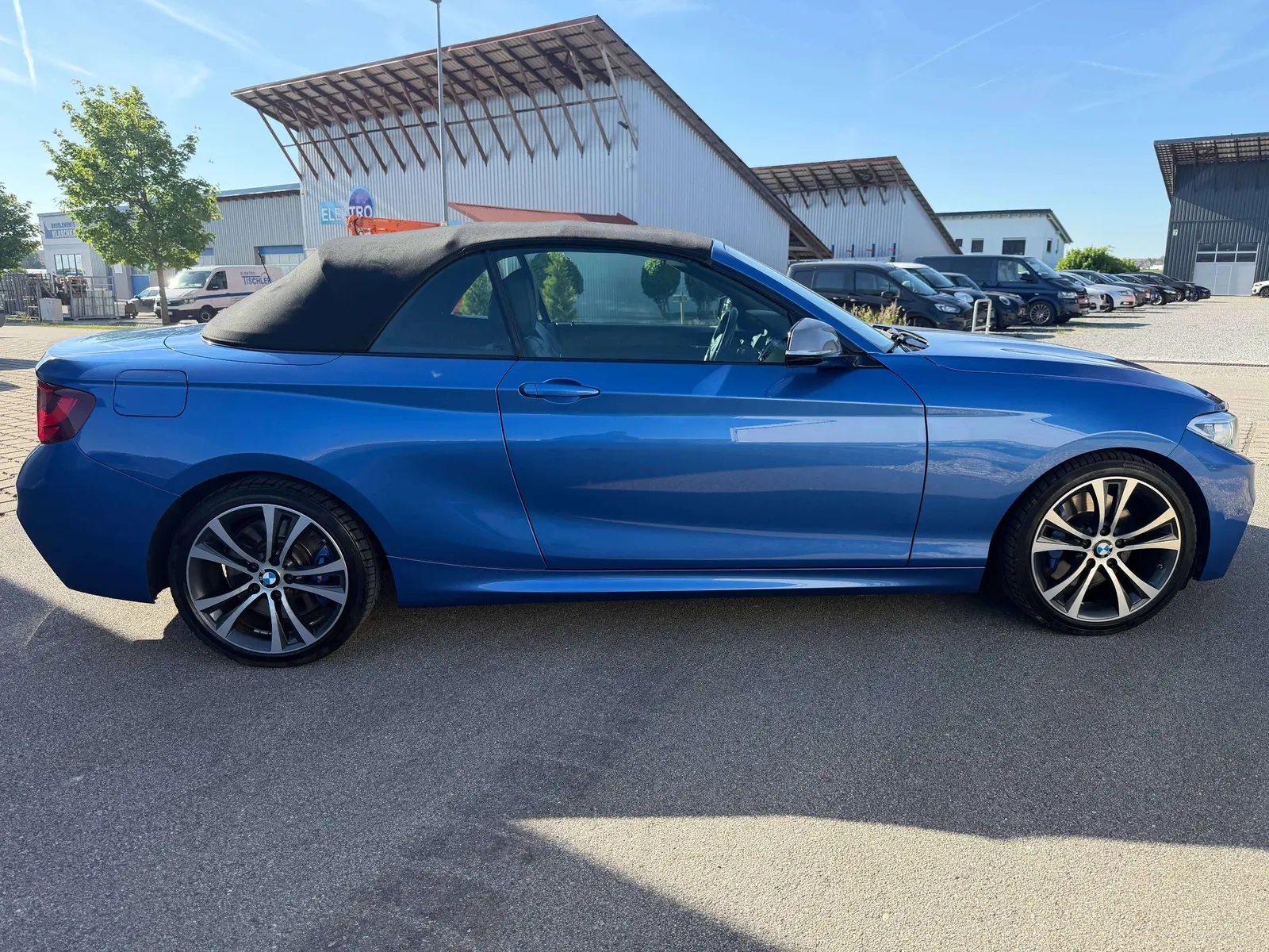 BMW 235 235i M-SPORT*XENON*NAVI*SITZHEIZUNG*TOP*SOFO