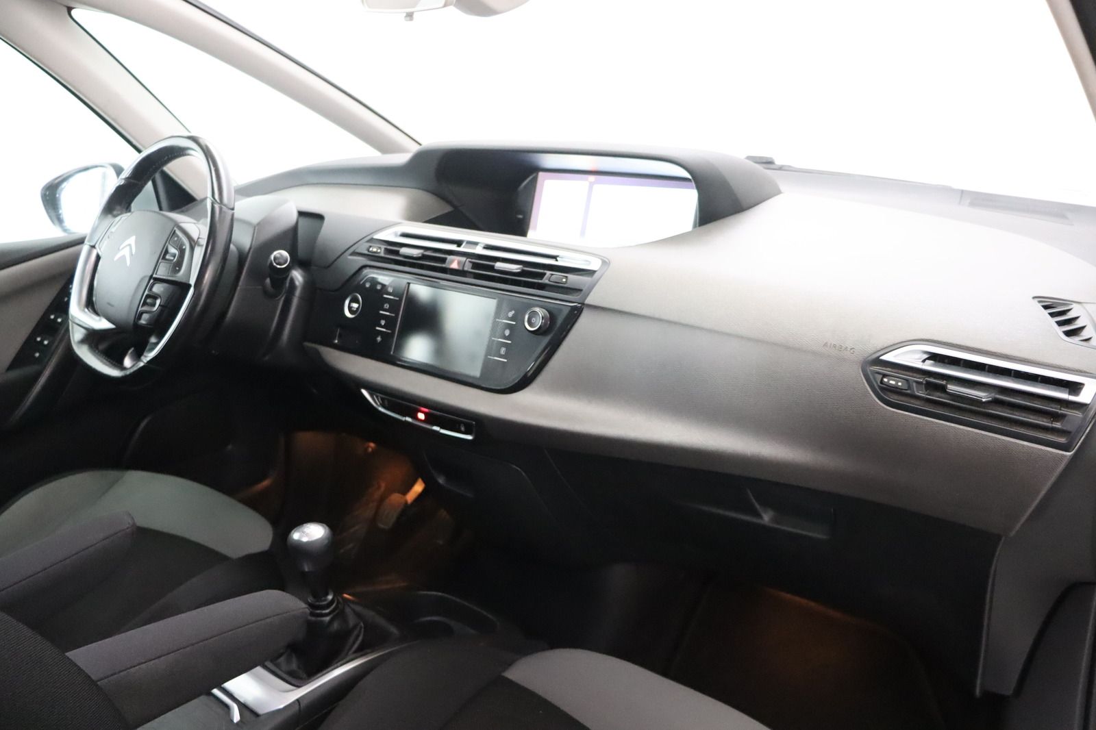 Fahrzeugabbildung Citroën Grand C4 Picasso 7-Sitzer * RFK * Navi * AHK