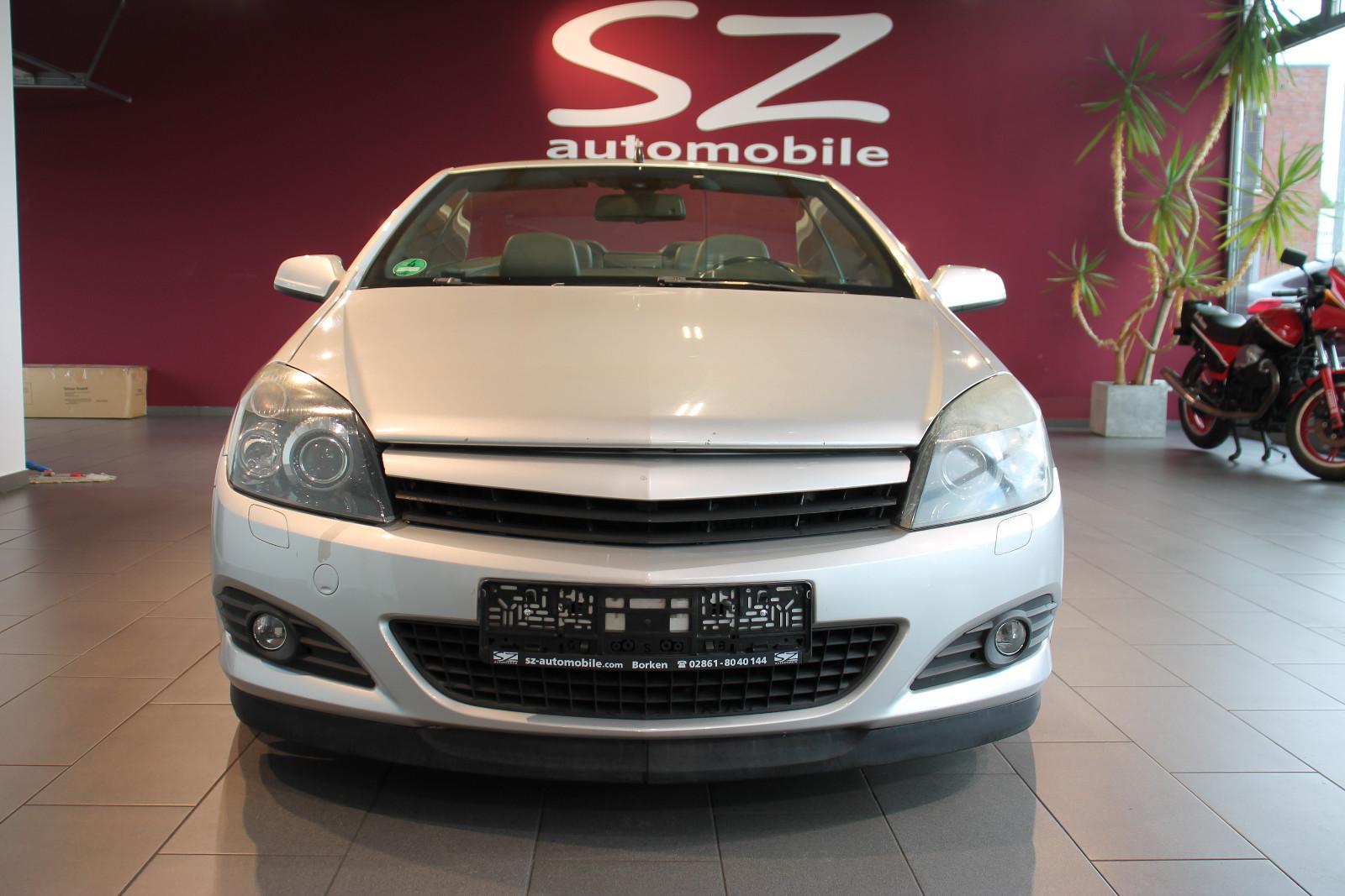 Opel Astra Twin Top Cosmo Navi SHZ